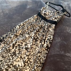 Evening gown: Black & white Max and Cleo